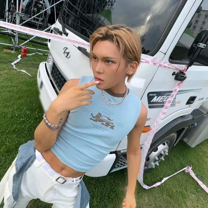 xhyunvzlov