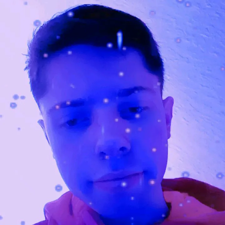 luca21.04
