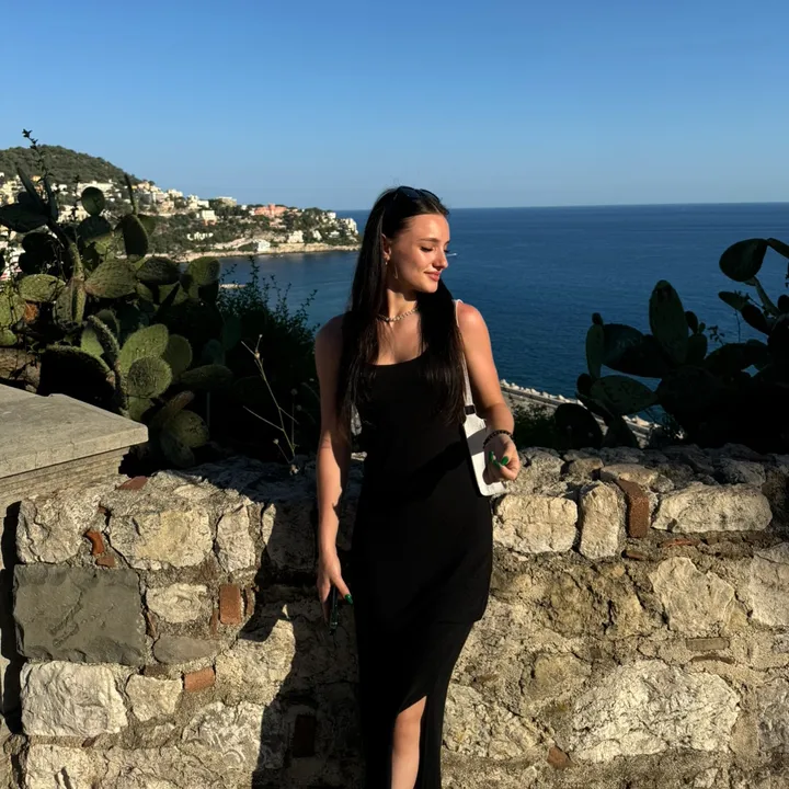 _.maria.4