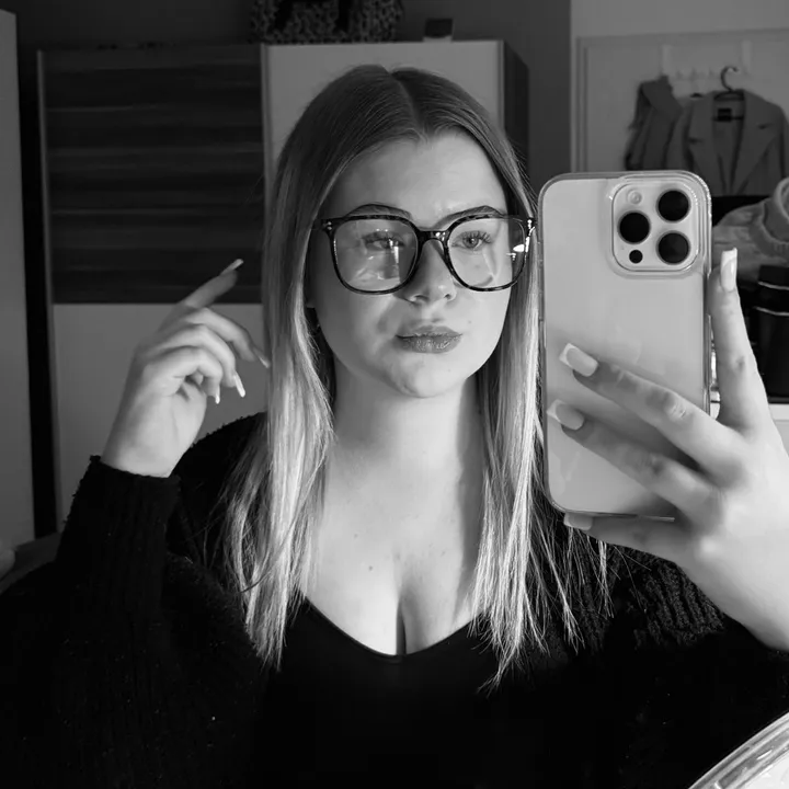 leoniie.celine