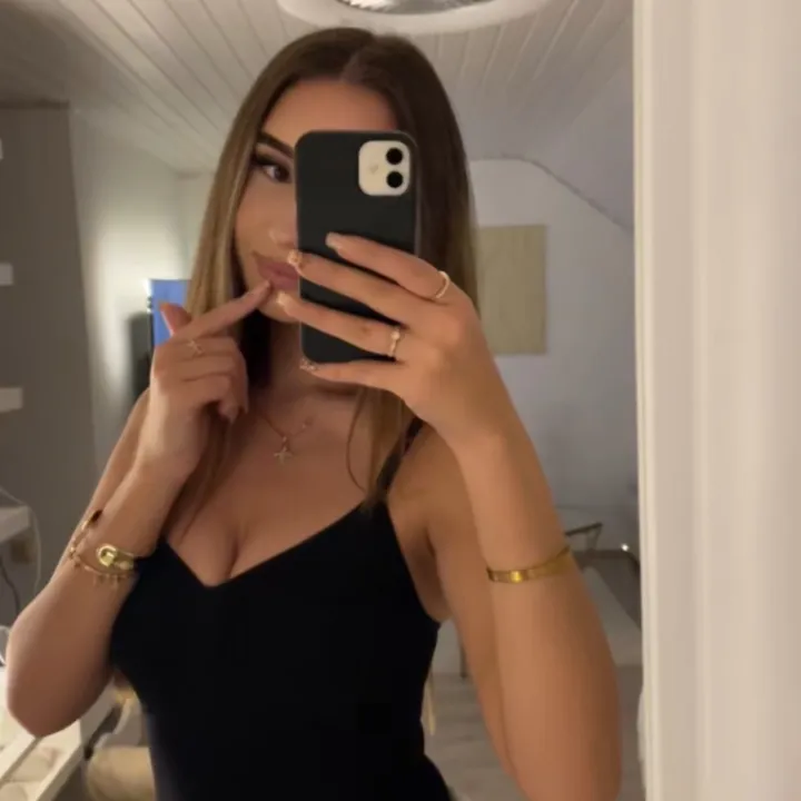 ade71na