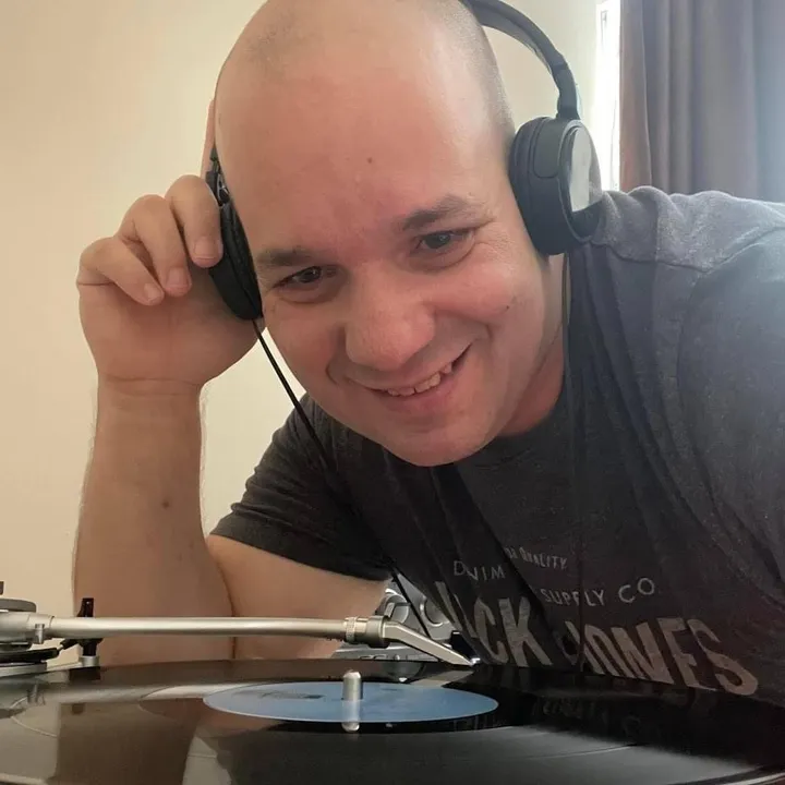 crazyvinylfan